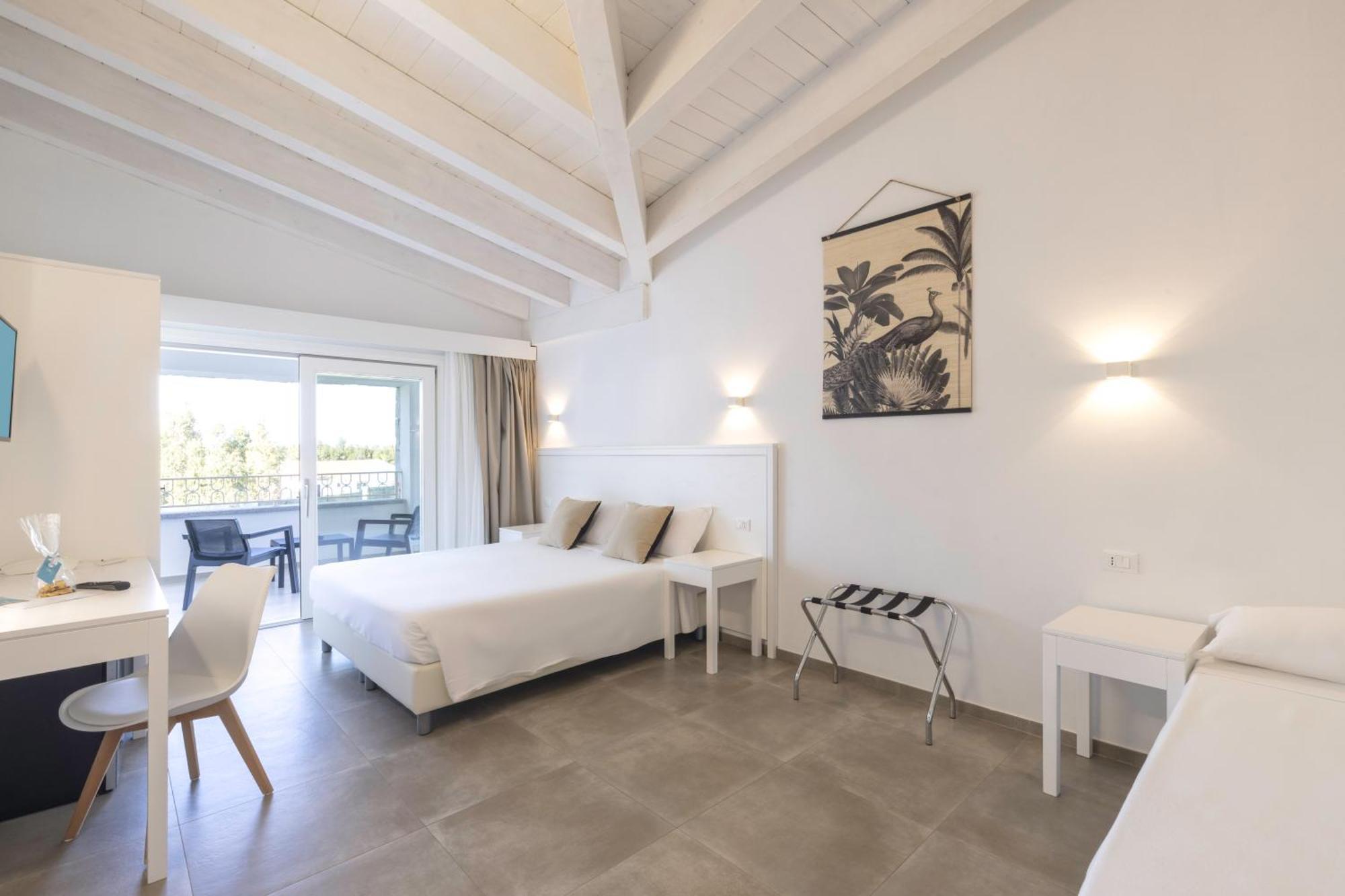 Hotel S'Arena Beach La Caletta Exteriör bild